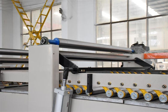 3 Ply Walzkarton-Produktionslinie 80 m/min mit elektrischer Heizung MC80-1400