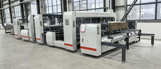 Vollautomatische doppelspaltende gewölbte Kistenklebmaschine 45KW JH-2400F-P